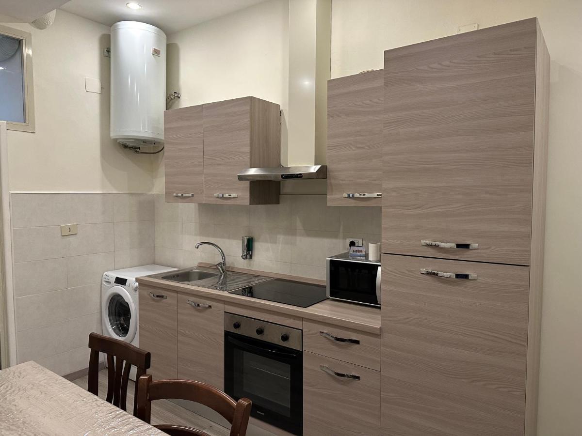 Casa Vacanza Vahid โรม ภายนอก รูปภาพ