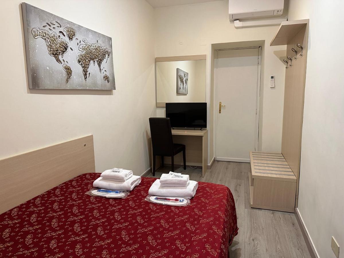 Casa Vacanza Vahid โรม ภายนอก รูปภาพ