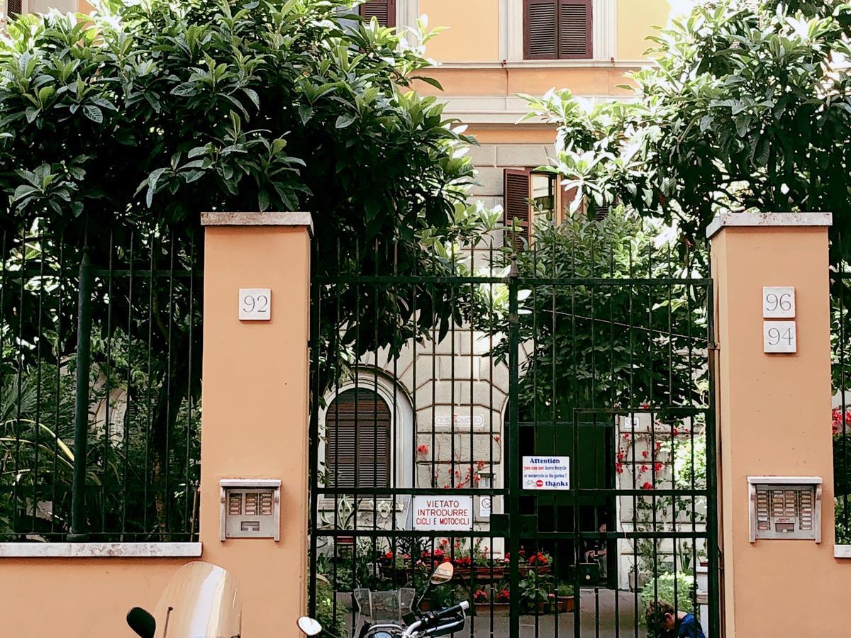 Casa Vacanza Vahid โรม ภายนอก รูปภาพ